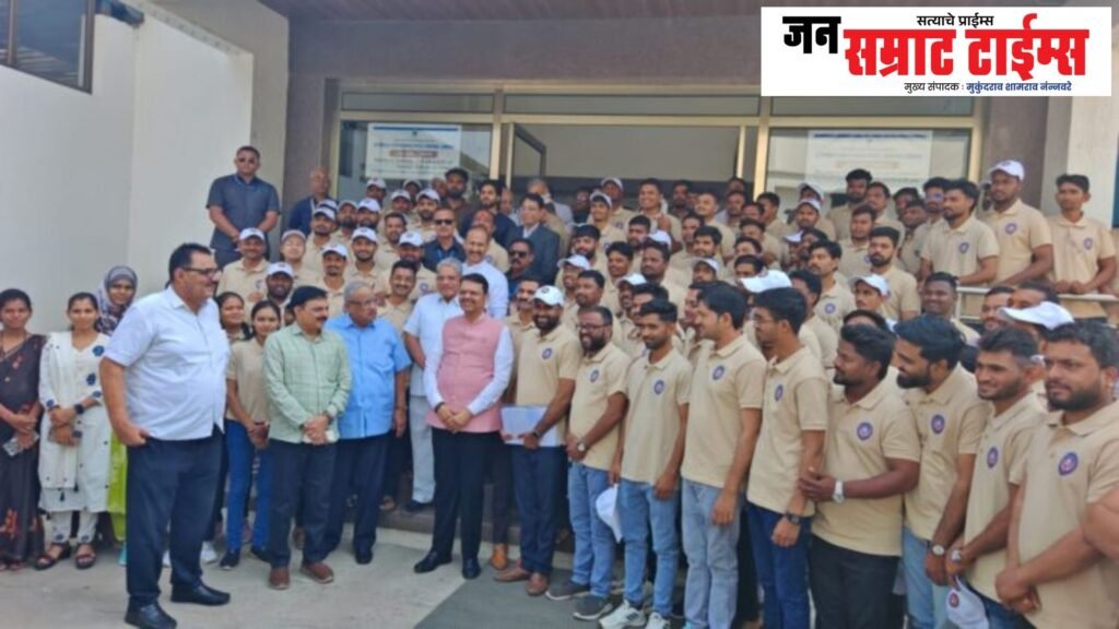 Shirpur, Central, Library, Students, Knowledge Center, Chief Minister