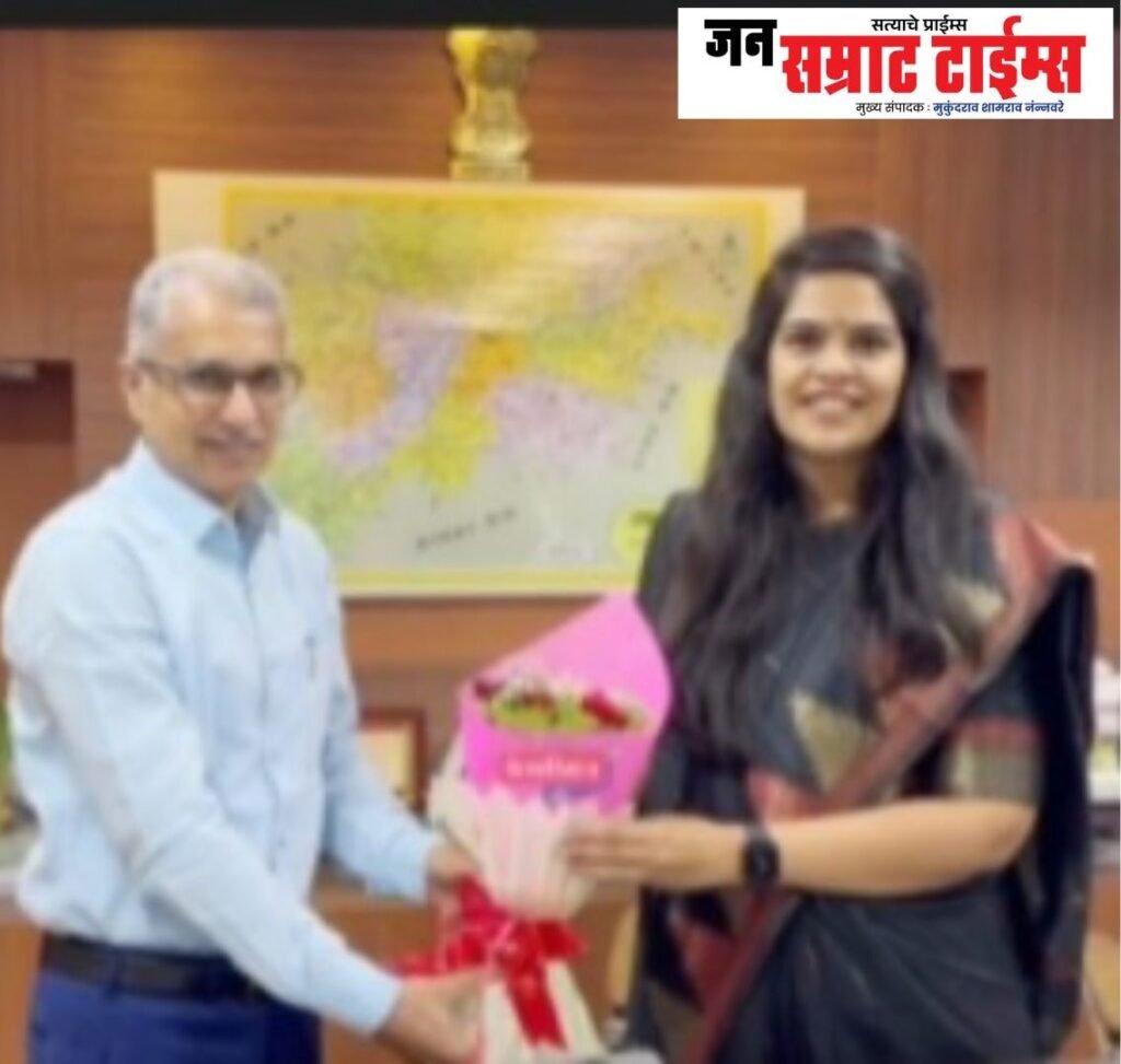 Jalgaon, G.P., CEO, Karisma Nair, 'Action Mode',