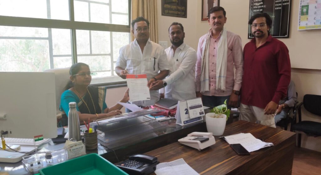 मनपाच्या मोक्याच्या जागा परत ताब्यात घ्या; आर्थिक उत्पन्न वाढवण्यासाठी मनसेची आयुक्तांकडे मागणी Municipal Corporation, MCOCA, Land, Back in the fray.