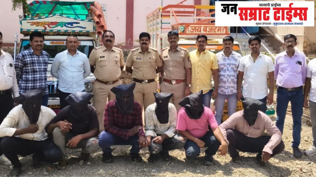 धक्कादायक! मध्यरात्री जमीन खोदून केबल वायर चोरी; हिंगोलीच्या सहा जणांना मुद्देमालासह अटक Shocking; middle of the night; ground; dug up; cable; wire; theft.