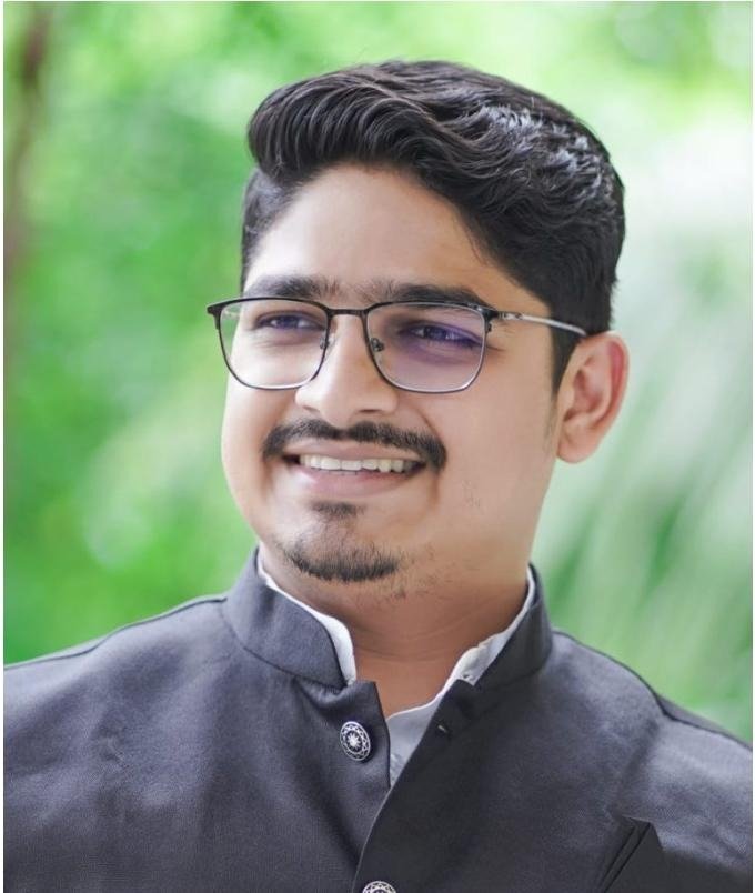 युवासेना जिल्हाध्यक्षपदी विश्वजितराजे पाटील यांची नियुक्ती Appointment of Vishwajeetraje Patil as Yuva Sena District President.
