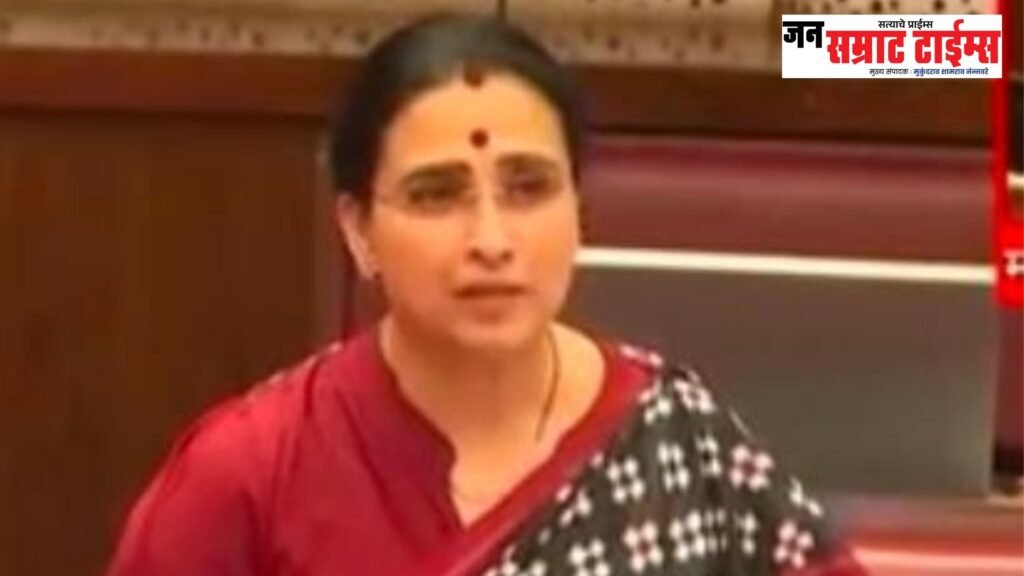 वसतिगृहातील २२ विद्यार्थिनींना विष देण्याचा कथित कट; कंत्राटी महिला शिपायाविरुद्ध गुन्हा वसतिगृहातील २२ विद्यार्थिनींना विषप्रयोगाचा कथित कट