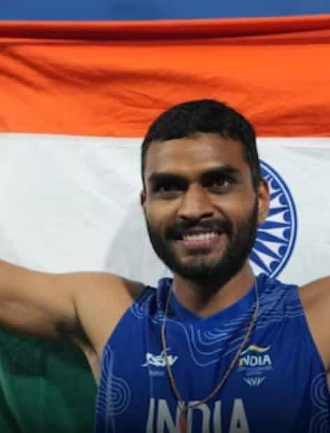 सर्वेश कुशारे यांची ऐतिहासिक झेप; कॉमनवेल्थ गेम्सच्या हाई जंपमध्ये भारताला रौप्य पदक