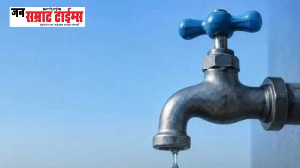 ग्रामसेवकाअभावी रिंगणगावची विकासकामे ठप्प; पाणीपुरवठा विस्कळीत, ग्रामस्थांचा आंदोलनाचा इशारा ग्रामसेवकाअभावी रिंगणगावची विकासकामे ठप्प; पाणीपुरवठा विस्कळीत, ग्रामस्थांचा आंदोलनाचा इशारा