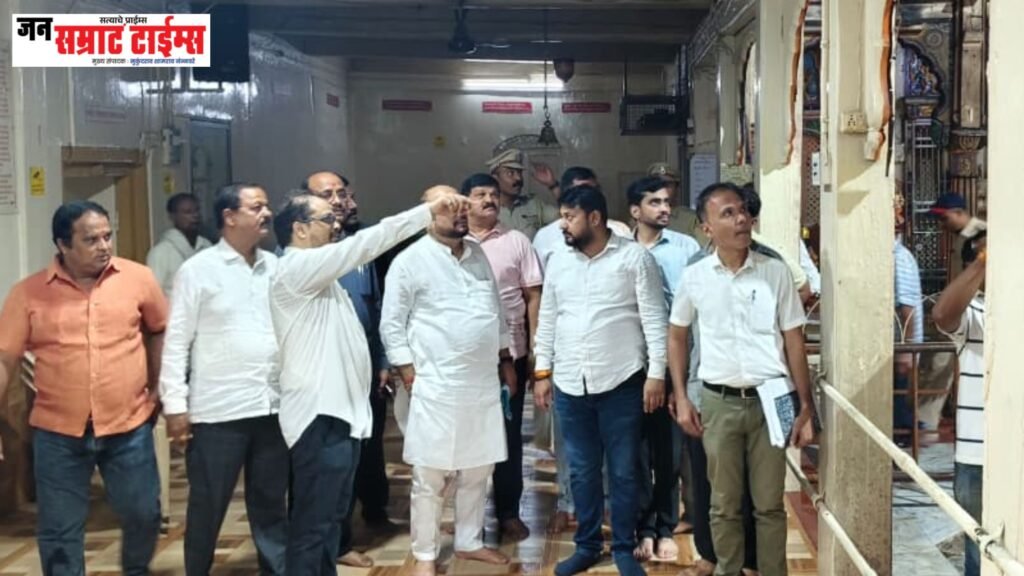 संत सखाराम महाराज संस्थानाच्या पुनर्बांधणीसाठी शासनाची सर्वतोपरी मदत; ‘ब’ वर्ग तीर्थक्षेत्र दर्जासाठी पाठपुरावा – पालकमंत्री गुलाबराव पाटील संत सखाराम महाराज संस्थानाच्या पुनर्बांधणीसाठी सर्वतोपरी मदत; मंदि