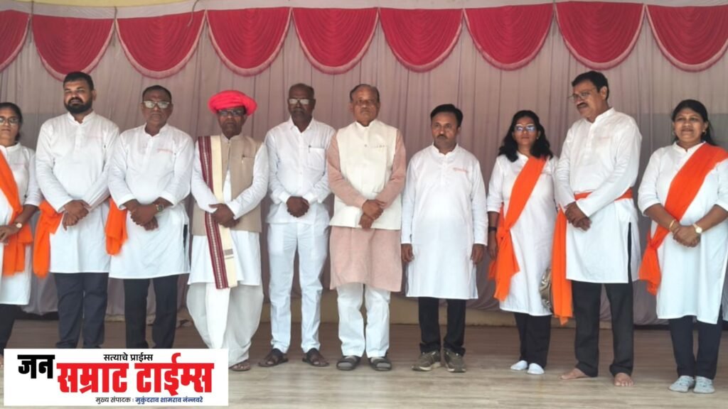 पाचोरा महाविद्यालयात महात्मा फुले यांच्या जीवनकार्यावर पथनाट्य पथनाट्य