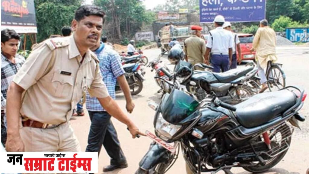 नशिराबादमध्ये अल्पवयीनांच्या बेफाम बाईकस्वारीचा धोका; सणासुदीच्या गर्दीत अपघाताची भीती बेफाम बाईकस्वारीचा धोका